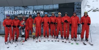Jährliche interne Einweisung auf dem Pitztaler Gletscher